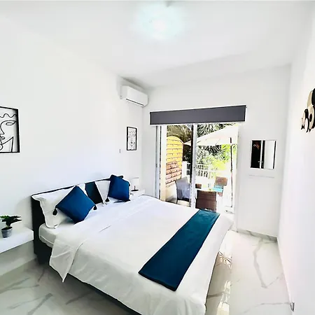 Nicolas 1 Larnaca