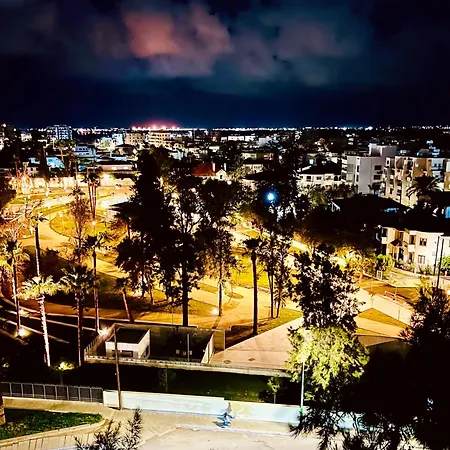 Nicolas 1 Апартаменты *